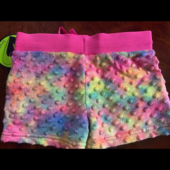 Limeapple Girls Minky Shorts NWT-size 10 - Picture 3 of 4
